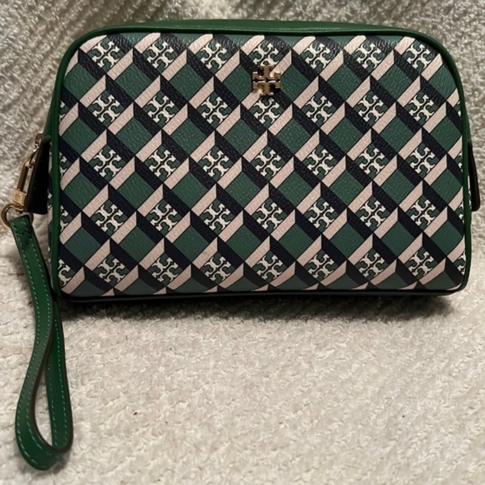 NWOT Tory Burch Geo Logo Essentials Pouch Style # 82395